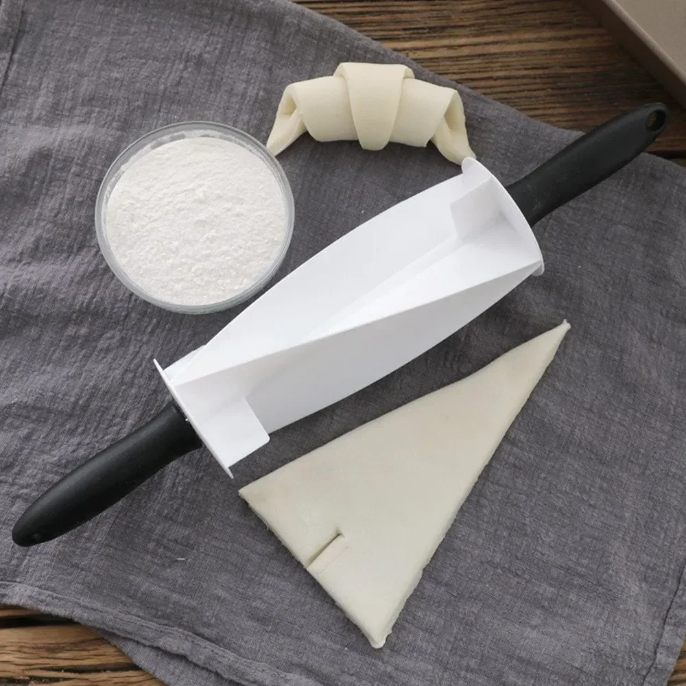 1pc Croissant Dough Cutter Pla - Kitchen Roller Baking recension och pris