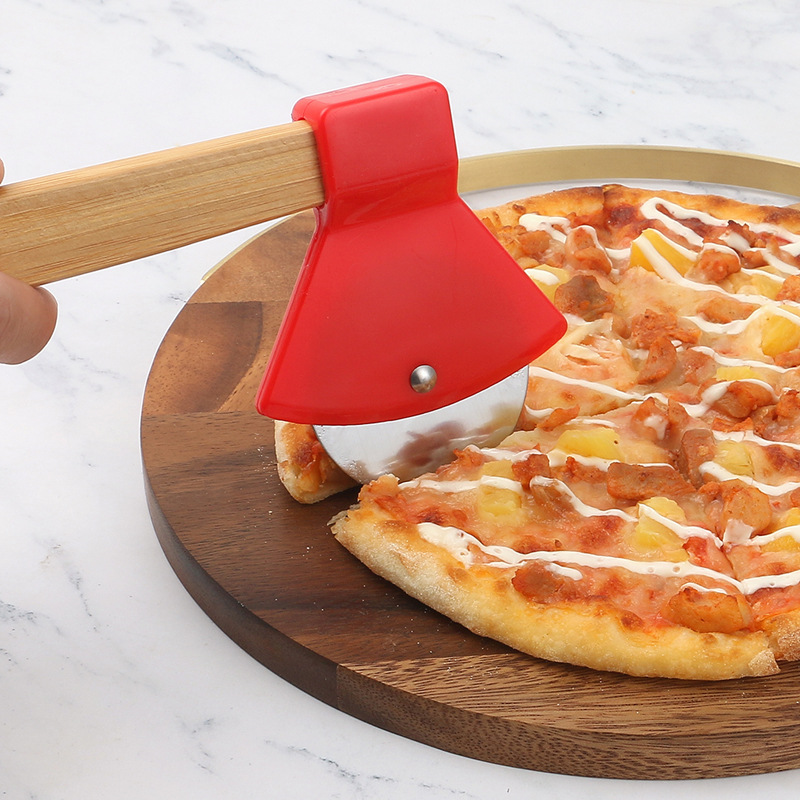 Wooden Handle Axe Shape Pizza  - Kitchen Roller Baking recension och pris